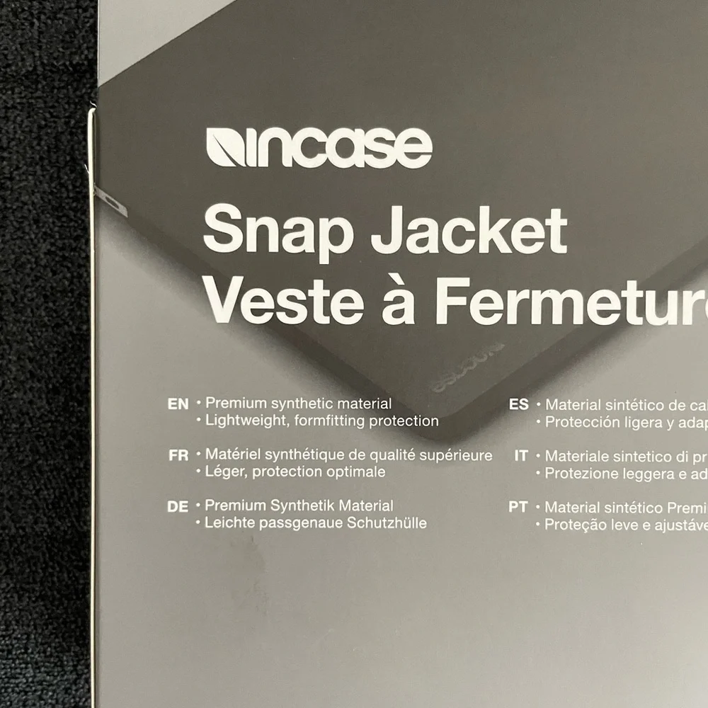 In case Snap Jacket For MacBook Pro 13” - Picture 2 of 5